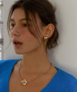 [MIDNIGHT MOMENT] Seasonless Floral Chain Necklace - Gold
