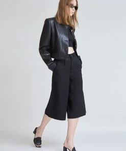 [LO AXUAL] SS 22 SAND WASHED BERMUDA PANTS