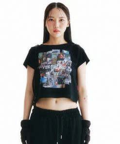Best Sellers [FEVERTIME] Summer 22 The Moment Graphic Crop Short-Sleeved T-Shirt Black