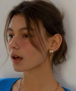 Best Sellers [MIDNIGHT MOMENT] Seasonless Bumpy Love Earring - Gold