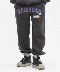 [BAD IN BAD] SS 22 COLLEGE FONT HEAVY WEIGHT PANTS_CHARCOAL Best Sellers