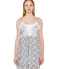 [LECYTO] Summer 22 FLOWER LACE ONE-PIECE_(WHITE) Best Sellers