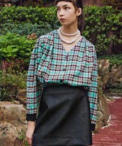 [SORRY TOO MUCH LOVE] FW 21 V-neck Check Shirring Cuffs Point Blouse_Mint