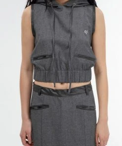 Best Sellers [GIMMETHEYOUNG] SS 22 FORMAL SLEEVELESS HOODY / CHARCOAL