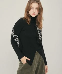 [LARTIGENT] Winter 21 SLIT TURTLE NECK T-SHIRT(BLACK)