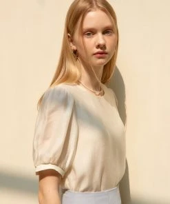 Best Sellers [JOORTI] SS 22 J984 See-through Round Blouse (ivory)