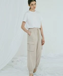 [MAKEATOAST] SS 22 DRAW STRING CARGO JOGGER PANTS BAIGE