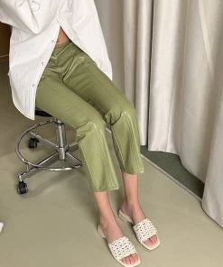 GLOWNG [GLOWNY] SS 22 WESTERN ARROW POCKET LEATHER PANTS OLIVE