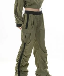 [RURU] SS 22 NYLON SHIRRING CARGO PANTS [KHAKI] Best Sellers