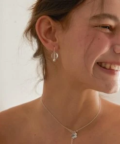 [MIDNIGHT MOMENT] Seasonless Clear Hook Earring Best Sellers