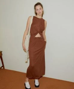 [ONNE] SS 22 Kotted Golgi Maxi Dress - Brown