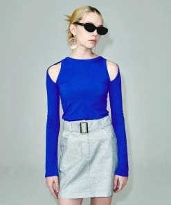 [AMARDEW] SS 22 Slim Fit Cutout Top T-Shirt_Blue Best Sellers