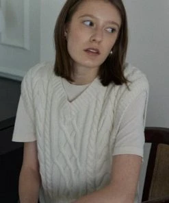 Best Sellers [STEP AROUND] SS 22 Cable Crop Vest_IVORY