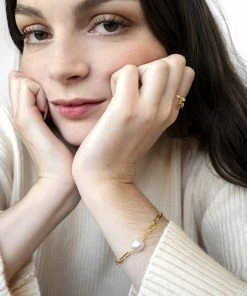 [LOMBRILLANT] Seasonless Freshwater Pearl Toggle Brasslet (2COL)