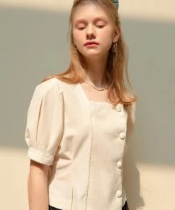 Best Sellers [JOORTI] SS 22 J990 Wrinkle Tuck Square Blouse (beige)