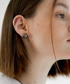 [MIDNIGHT MOMENT] Seasonless Bumpy Mini Earring - Black