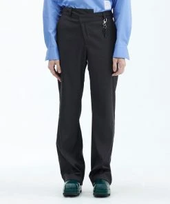 [LA MER MA MAISON] SS 22 DIAGONAL ZIP SLACKS GREY