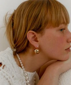 [MIDNIGHT MOMENT] Seasonless Tooball Earring - Gold Best Sellers