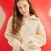 [AQOSTUDIOSPACE] FW 21 AQO BEAR HALF ZIP-UP KNIT IVORY