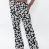 [SPUNKY] SS 22 FLOWER BOOTCUT PANTS (BLACK)