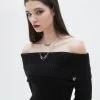 [LUV IS TRUE] SS 22 OFF SHOULDER KNIT(BLACK) Best Sellers