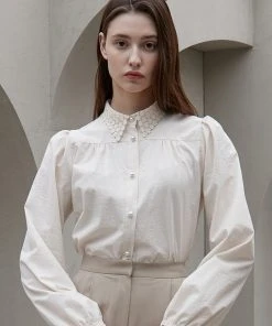 Best Sellers [JOORTI] SS 22 J956 Flower Laced Collar Blouse (ivory)