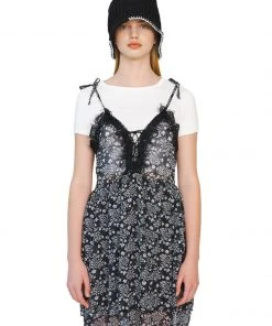 [LECYTO] Summer 22 FLOWER LACE ONE-PIECE_(BLACK) Best Sellers