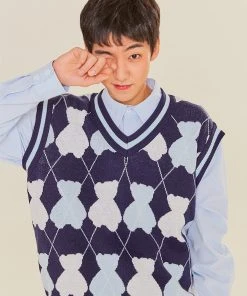 Best Sellers [AQOSTUDIOSPACE] SS 22 AQO BEAR ARGYLE KNIT VEST NAVY
