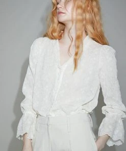 [SORRY TOO MUCH LOVE] Summer 22 Cerealia Lace Blouse_Ivory
