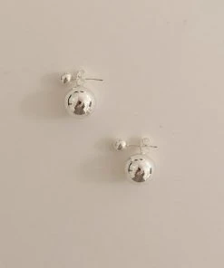 [MIDNIGHT MOMENT] Seasonless Two Ball Earring - Silver Best Sellers