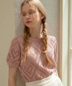 Best Sellers [JOORTI] SS 22 J996 Heart Punching Knit (pink)