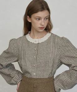 [JOORTI] SS 22 J882 Laced Wrinkle Blouse (check Brown)