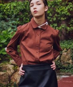 Best Sellers [SORRY TOO MUCH LOVE] FW 21 Round Collar Lauren Blouse_Brown
