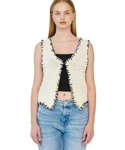 Best Sellers [LECYTO] Summer 22 BOUCLE SMOCK V_VEST_(IVORY)