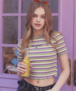 [MOONFAIRY] SS 22 POPO STRIPE CROP TEE-GREEN Best Sellers