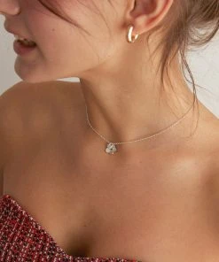 [MIDNIGHT MOMENT] Seasonless Floral Thin Necklace