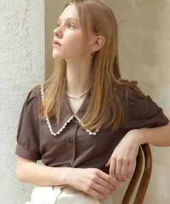 Best Sellers [JOORTI] SS 22 J994 Lace Point Collar Blouse (brown)