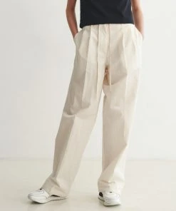 [REPOS] SS 22 LOW TWO TUCK PANTS (IVORY)