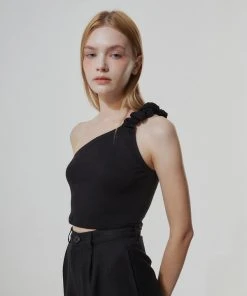 Best Sellers [LO AXUAL] SS 22 UNBALANCED WRINKLE TOP (3 COLOR)