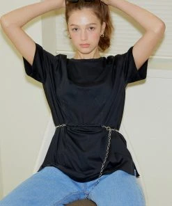 [ONNE] SS 22 Chain Detachable T-Shirt - Black Best Sellers
