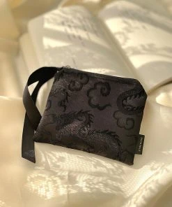 Best Sellers [ETREROSE] Seasonless Dragon Broderie Zip-pouch (S)