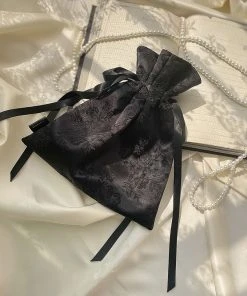 [ETREROSE] Seasonless Rose Broderie Lace String Pouch (S) Best Sellers