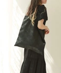 Best Sellers [ETREROSE] Seasonless Rose Broderie Eco-bag (Black)