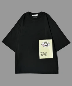 [NONMAINSTREAMER] SS 22 Guide Book T-shirts - Black