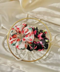 Best Sellers [ETREROSE] Seasonless Cherry Satin Scrunchie (2color)