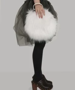 [POKOFOSCA] Seasonless Fluffy Bag (White) Best Sellers