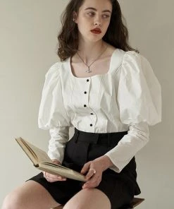 [REMANTIST] FW 21 Layered Puff Stitch Blouse (white) Best Sellers