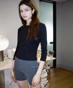 GLOWNG Best Sellers [GLOWNY] FW 21 CLASSIC SMOOTH TEE - BLACK