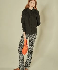 [FABERFINGER] FW 21 Double Line Piping Shirt (Black)