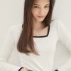 [DEARSTALKER] FW 21 CLIP SQUARE T- IVORY Best Sellers